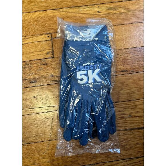 NEW BALANCE FROSTY 5K NYRR RACE GLOVES - Picture 1 of 8